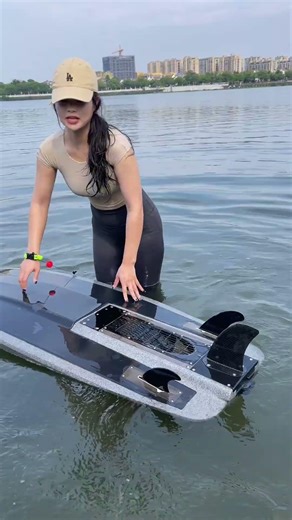 RUSH WAVE , Decompression#rushwave #Surfing #surfboard #electricsurfboard