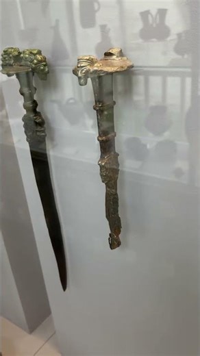 Iron mask swords from Luristan, Iran - Archäologisches Museum #iran