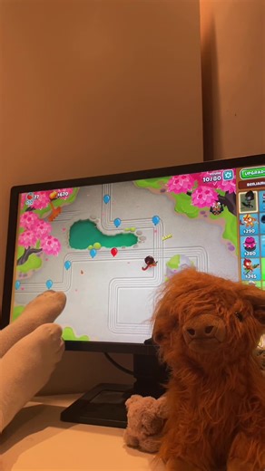 i love this game x #gamergirlfeet #gamergirl #feet #gamerentiktok