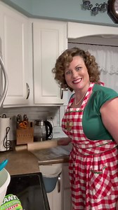 186K views · 11K reactions | The whole Internet has gone insane for Watergate salad! So here is a #tutorial ….again  otherwise known as the green stuff, or pistachio fluff salad! ￼￼ I swear I have done this salad 20 times and it keeps getting rediscovered ￼ | That Midwestern Mom | Facebook