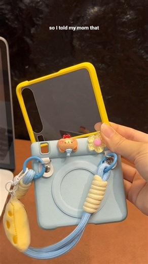 I love this phone case for my new fold phone #short