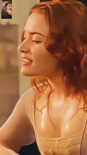 Titanic Rose Golden car short time