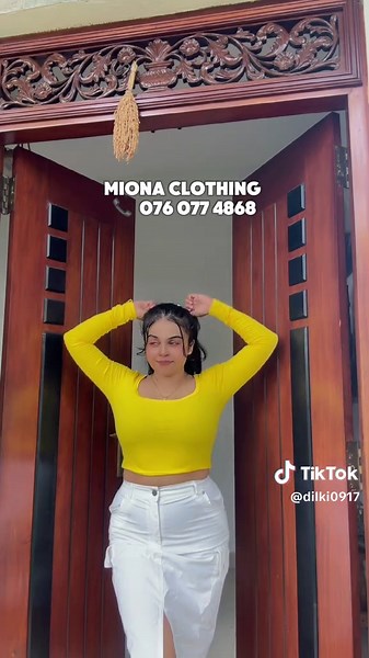 SRI LANKA - Stylish Crop Tops for Lungis by Miona