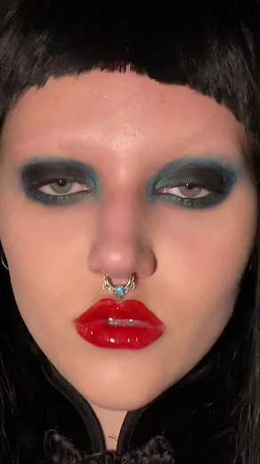 Maria Roi (@imroiii)’s videos with Washing machine heart by Mitski - effy.vae