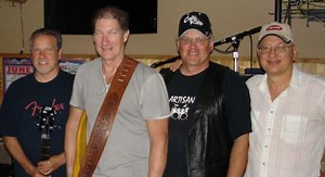 Live Music Featuring Artisan