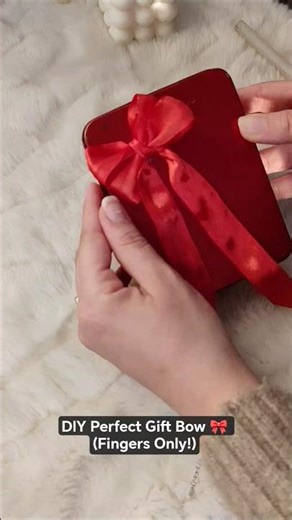 The Easiest Way to Make a Perfect Gift Bow 🎀 (Fingers Only!)#diy #RibbonBow #gift