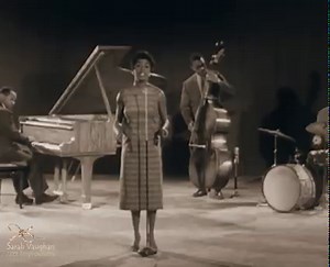 Sarah Vaughan - Lover Man 🥀 She's like a fine wine..🍷 Sarah Vaughan (vocal), Richard Davis (bass), Ronnell Bright (piano), and Art Morgan (drums) - Live in Sweden 1958 | Jazz Improvisers