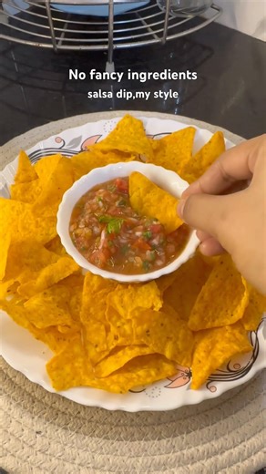 No fancy ingredients, just salsa dip, my style. #quickrecipe