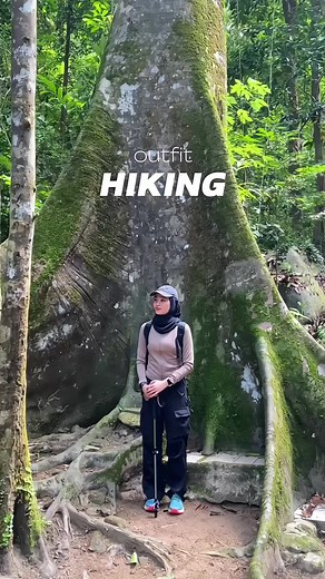 Pakaian Hiking Selesa untuk Wanita: Outfit Idealis