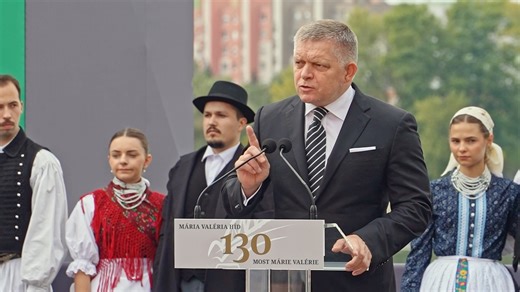 Aj keď je Slovensko malý štát, môže byť veľkým príkladom pre celú Európu v boji za svoje hodnoty a ekonomické záujmy 🇸🇰 | Robert Fico