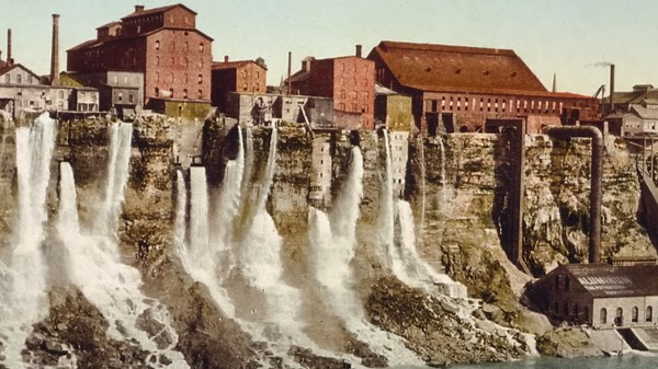 Why Niagara Falls Looked So Different in 1901
