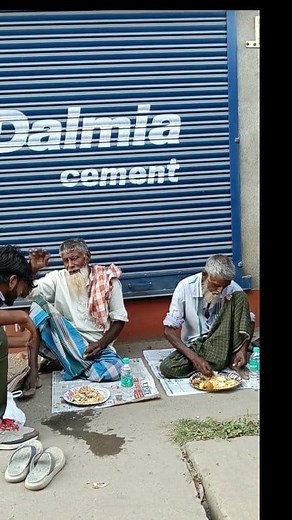 14K views · 711 reactions | Small acts of kindness can change big...