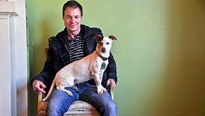 Kevin Abernathy sticks close to the family for his new album