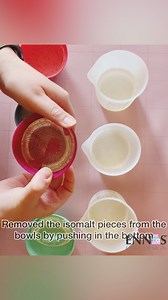 Isomalt tutorial. Here’s a quick video of how to cook your raw isomalt, how to color it using @thesugarart master elites and how tu use it in a mold. The Easter bunny and eggs molds are from Icing Party Co. Use my coupon code “ennascakedesign15 and save 15% TheSugarArt.com website. If you’d like to try it and buy raw isomalt comment the word “cook” and I’ll send you the link. | Ennas' Cake Design