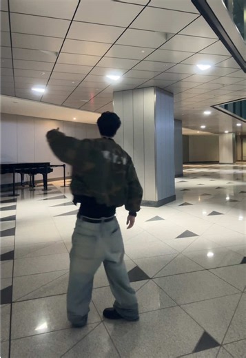 Exploring Streetwear Trends in Tokyo