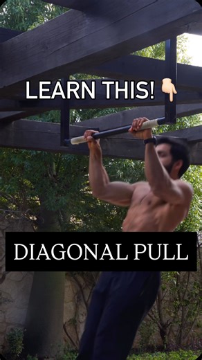 Alon Berger-Calisthenics Endurance on Instagram: "Learning this pattern improved my muscle up instantly. Using the pattern I show in the video simply trains your body to be more effective of utilising technique instead of relying on strength. The key with complex bodyweight exercises is to master the essential cues, Not just for a clean performance, But for a more effective one. When going for higher reps, mastering technique is even more crucial! This where leak of energy drains your system and