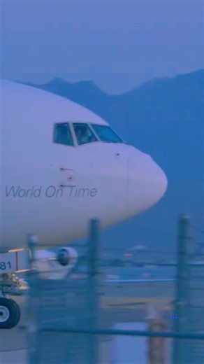 FedEx1414 #boeing #767 #retro