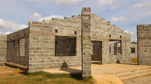 ✅Major Milestone for Zambia’s Education Sector ✅The Ministry of Education has announced incredible progress in its infrastructure rollout under the ZEEP and ZEEL programmes! ✅560 new schools and early learning centres are being built across the country to ensure every child,no matter where they live,has access to quality education. ✅ Under ZEEP, 118 out of 120 secondary schools are already under construction in over 70 districts. ✅ Under ZEEL, 222 Early Childhood Education centres are underway i