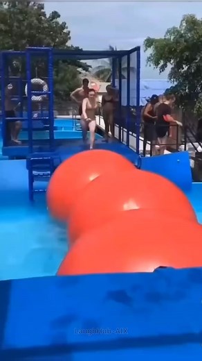 582K views · 10K reactions | 12 People Failed 梁 #fails #failscompilation #failsvideo #funnyfails #viralreel #viralfunnyreel #foryou #funny #USAreel #viral #foryoupagereels #foryou | Fun Time | Facebook