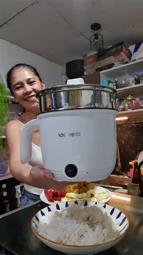 7-in-1 Multifunction Cooker: Your Ultimate Kitchen Assistant