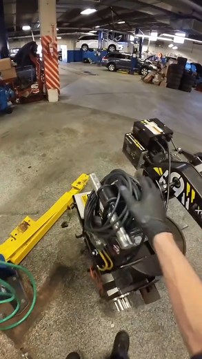 Rear Brake Job On A 2018 Honda Pilot #honda #pilot #brakejob #resurface | Best vidio4