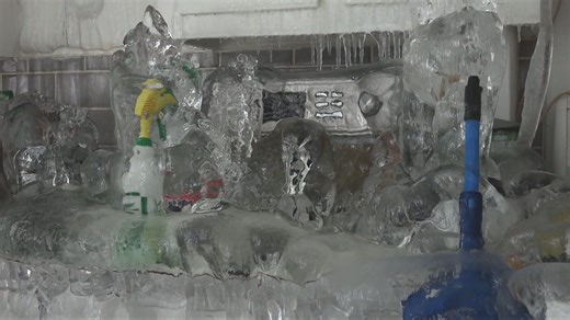 CTV National News: Quebec home dubbed the ‘Ice Castle’ after a tenant turned the heat off