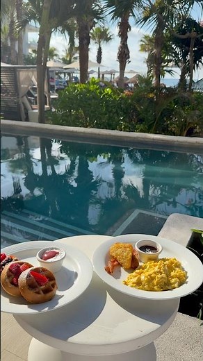 Secrets Rivera Cancun Swim Out Room Tour - differences between Breathless & Secrets