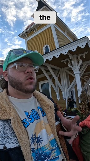 2.2K views · 3 comments |  Scenic Train | Exclusive  #NorthConway North Conway’s Scenic Train NEVER disappoints  This ride was PURE MAGIC — exclusive views inside  #NorthConway | #ScenicTrain | #TrainRide | #TravelUSA | #MountainViews | #ExploreNewEngland | #TravelReels | Gilligan Matt | Facebook