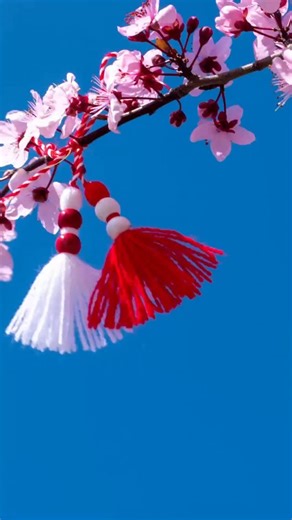 🌸 1st of March in Greece – “Martis” 📿 Hello and welcome March! Καλό Μήνα! 💛 Wearing our Martis to welcome spring the Greek way. 📿 On the 1st of March, Greeks celebrate the tradition of “Martis” (Μάρτης) by wearing a simple red and white bracelet made from twisted thread. The custom dates back to ancient times and is believed to protect against the strong spring sun while symbolising health, renewal and the arrival of brighter days. The bracelet is worn all month and usually removed at the en