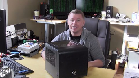Thermaltake Core V1 Mini-ITX Case Overview