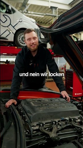 Automotive Mechatronics Technician Wanted | Job with a V8 instead of a fruit bowl