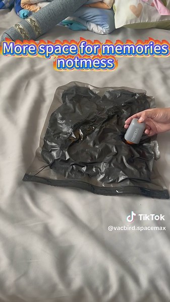 Vacuum Storage Bags for Overpackers