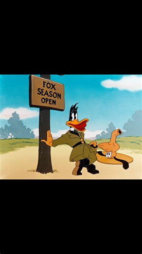 Looney Vault | 🦆🔫🦊🔫👨‍🦲 Daffy with the evil genius moves (as per usual). Title: What Makes Daffy Duck? | Instagram