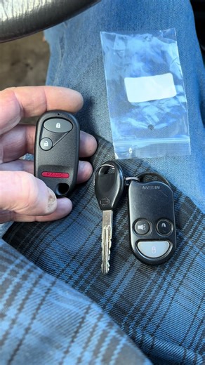 1997 Nissan Pathfinder, new remote not an instructional video #Allockandkeyco #LocksmithLife #STL #work #SmartPro