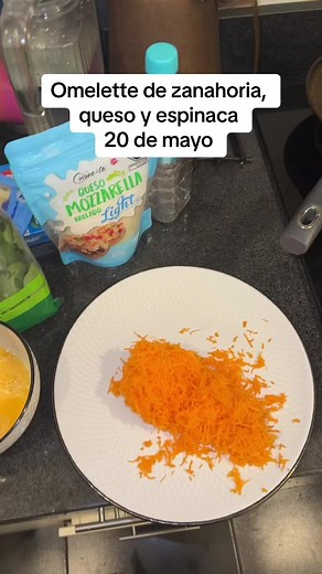 #omelettedezanahoria #huevoespinaca #lonchera #hijos #fy #heydimurguiavlog