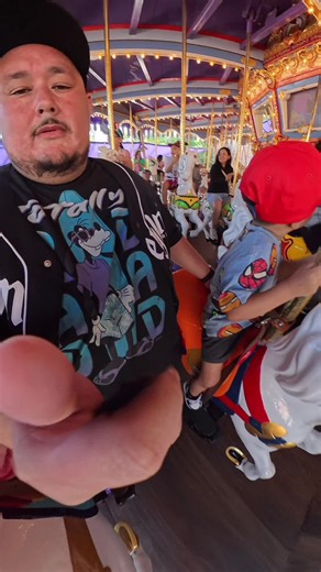 Experiencing Disneyland's King Arthur's Carousel