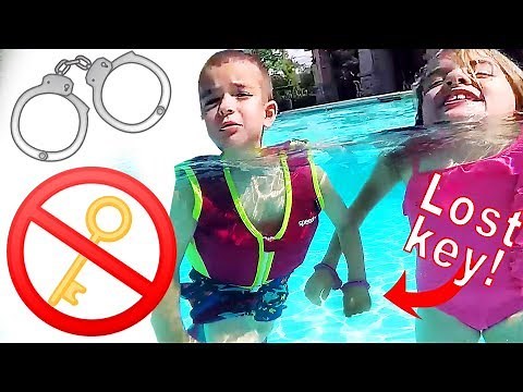 HANDCUFF CHALLENGE in Swimming Pool Gone Wrong 😱 LOST KEY! | Sam & Nia
