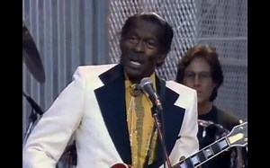 Chuck Berry With Bruce Springsteen & The E Street Band - Johnny B. Goode
