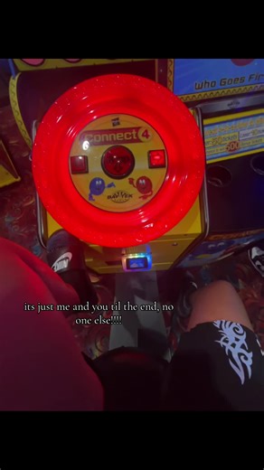 #fyp #targetaudience #viraltiktok #relatable #justagirl #wlw #thinkingabout