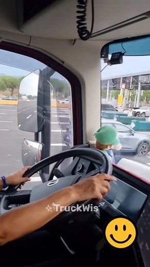 165K views · 1.7K reactions | WomenBehindTheWheel #TruckQueen #FemaleDriver #WomenInTrucking #TruckingLife #GirlPowerOnWheels #RespectTheDriver #TruckerBabe #DriverQueen #RoadWarrior #SheDrivesToo #BossBehindTheWheel #GirlsDriveToo | Truck Lady | Facebook