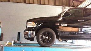 Listen to this '13 hemi roar󾌧 Is it turboed??🤔 Nice deep sound with simple straight out the back duals. If you would like a setup like this contact us! 󾔤󾔤󾔤817-897-5227󾔤󾔤󾔤 | Pedro's Muffler