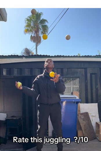 Rate this juggling ?/10,What to juggle next🤹😂#magic #juggling #fyp #april #viral_video #shoolvibes🔥💯🤣 #followers😘thanku🙏🙏❤️❤️❤️