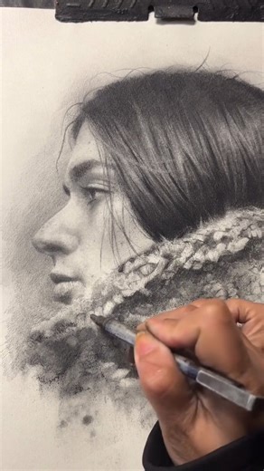 Graphite Drawing Art Gallery on Instagram: "Graphite drawing by artist @neyhaartistry — a striking portrait that blends realism with expressive texture. The artist masterfully captures the profile with smooth graphite transitions, while the intricate, almost abstract detailing of the clothing adds depth, contrast, and a dramatic visual rhythm. Artist: @neyhaartistry #graphitedrawing #portraitart #realismart #graphiteart #fineart #drawingprocess #artstudy #creativeexpression #realisticdrawing"