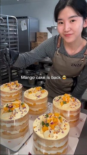 Mango cake is back! 😎 #cake #bakerslife #chiffon #dayinthelife #mangocake