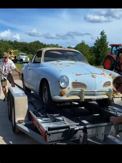 Half a Century of Rust… Can This 1967 Karmann Ghia Be Saved? #ClassicCar #barnfind #restored #repair #oldcar #ghia #karmann