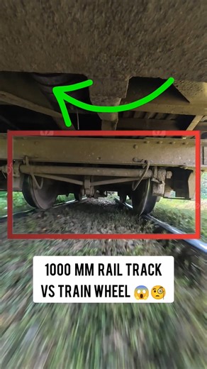 Train jumping and dancing on 1000 mm old track 😱🔥 #railtrack #oldtrack #Train #shortsfeed #Railway