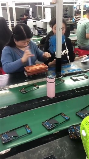 Mobile manufacturing process