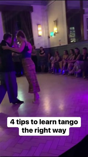 1. Focus on the embrace - always relaxed, without tension 2. Learn how to walk powerfully (using “projection”) 3. Practice only a FEW steps 4. Focus on learning how to improvise before learning MORE steps 😀Comment BOOTCAMP to join us LIVE for 4-days next week at the Tango Beginners Bootcamp, where we’ll dive deep into these topics and we’ll show you how and why this works.🔥 We’ll get you started straight away with the fundamentals of tango dancing, so you can say ‘I can dance tango’ this comin