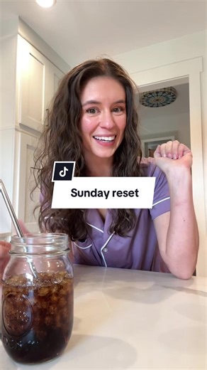 Sunday Reset: Sparkling Clean Home for the Weekend