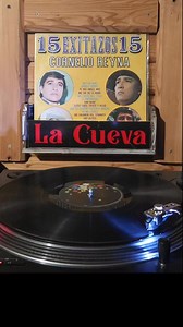 CORNELIO REYNA Lagrimas De Mi Barrio 15 Exitazos 15 Discos Trebol | La Cueva